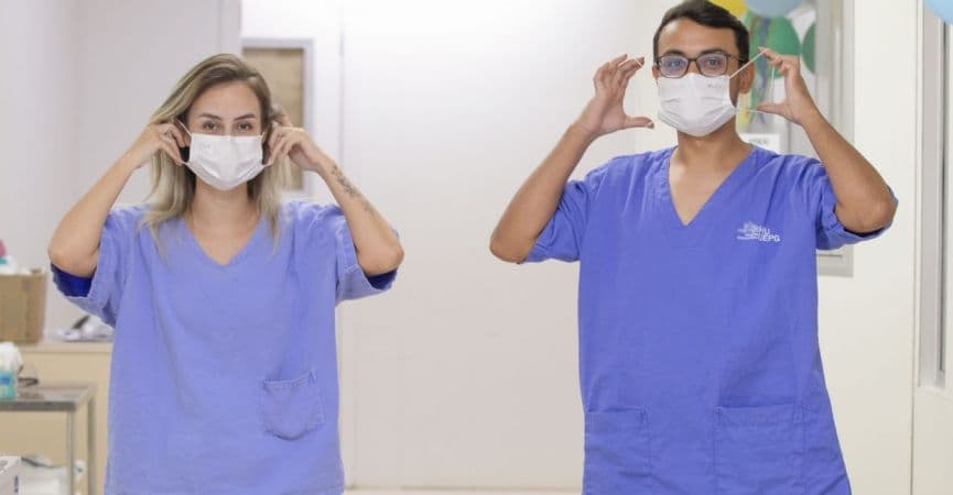 Máscara volta a ser recomendada na UEPG devido ao aumento de casos da Covid-19