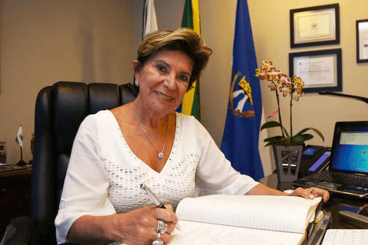 Vereador pede cassação de mandato da prefeita, de Ponta Grossa, Elizabeth Schmidt