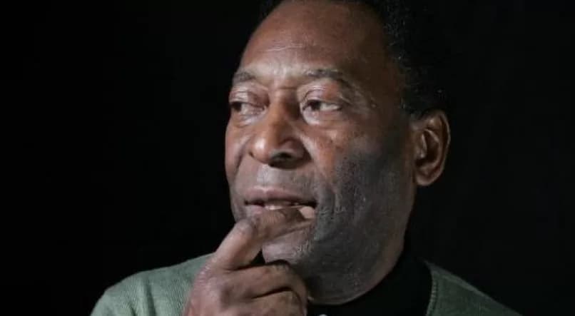 OFICIAL: Morreu Pelé, o maior jogador de futebol de todos os tempos