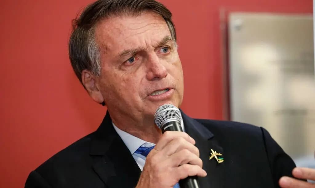 Bolsonaro agenda visita a resort de luxo nos EUA durante posse de Lula