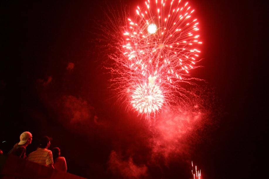 Lei que proíbe soltar fogos de artifício de alto estampido deve ser votado na próxima semana em PG