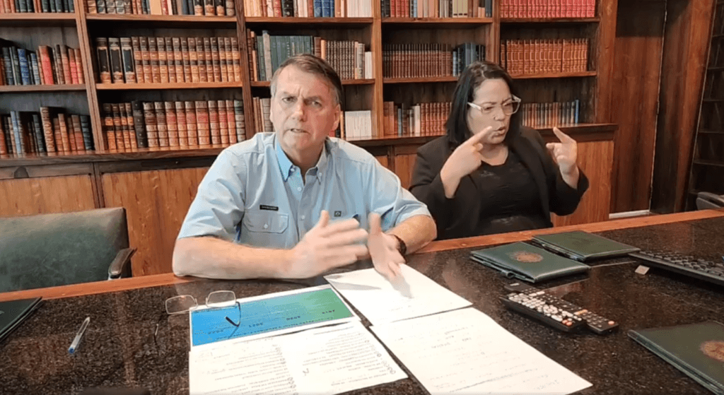 Bolsonaro faz live de despedida e diz que “nada está perdido com Lula 3”