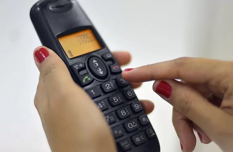 905168-telefone fixo 8