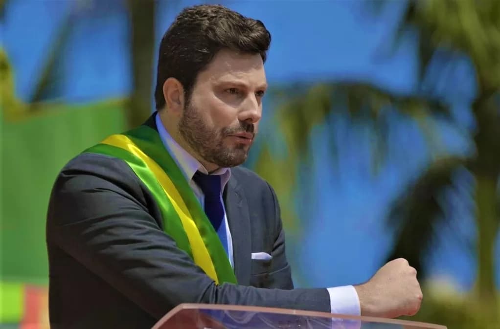 MBL anuncia que pretende lançar Danilo Gentili como candidato à presidente em 2026