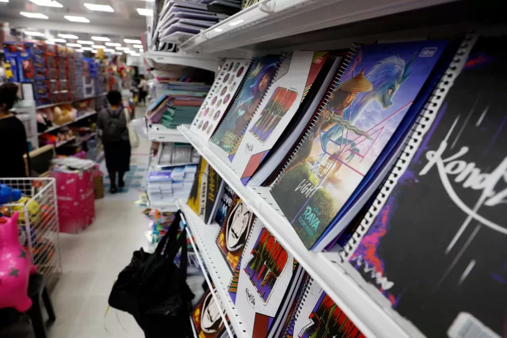 Procon alerta sobre preços abusivos na hora de comprar os materiais escolares