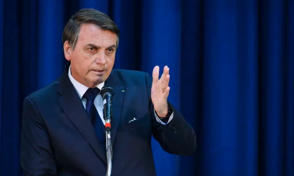 Bolsonaro afirma que seu governo foi o que mais deu atenção aos indígenas