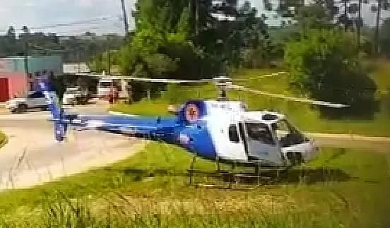 Criança de 1 ano encosta em cerca elétrica e fica gravemente ferida em área rural de Castro