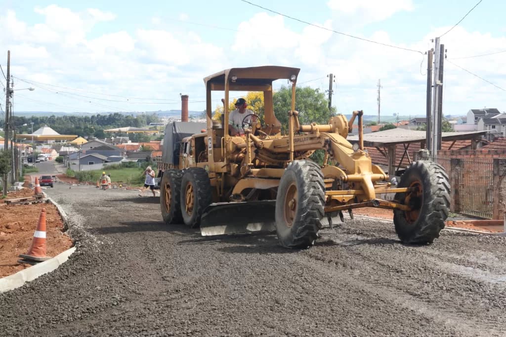 <strong>Prefeitura investe mais de R$ 3,5 milhões em asfalto no Monte Belo</strong>