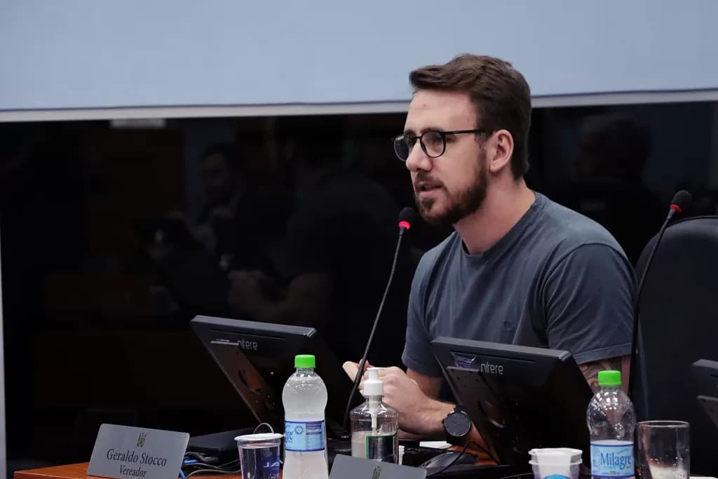 <strong>Stocco cobra soluções para caos no trânsito nas imediações da Unicesumar</strong>