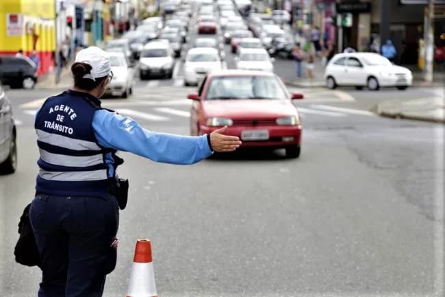 Prefeitura alerta sobre bloqueios de vias e alterações do transporte coletivo no Carnaval em PG
