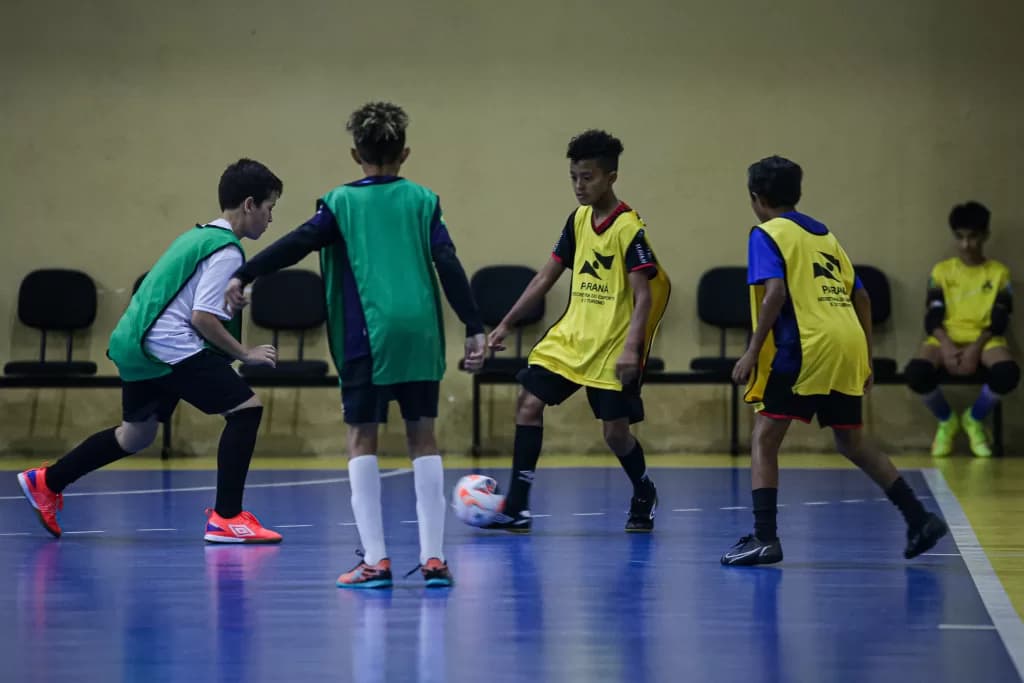 ‘Peneira’ da Associação Campos Gerais de Futsal reúne 150 jovens em PG