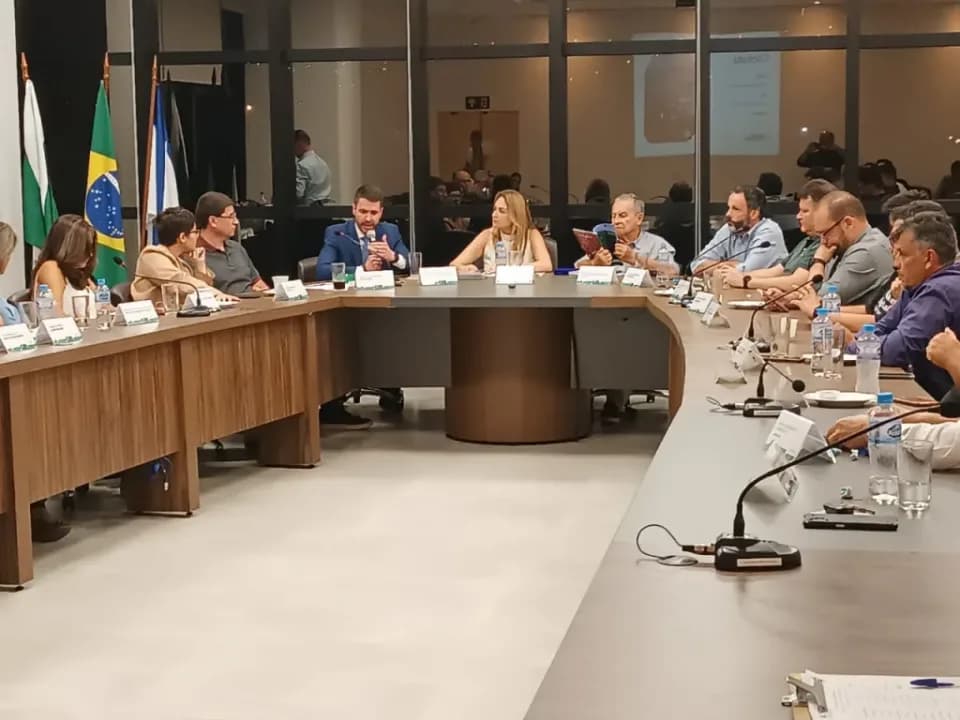 ACIPG e associados participaram de reunião sobre o Porto de Paranaguá