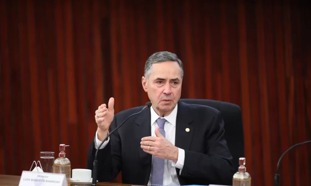 Barroso é internado em UTI de Brasília após cirurgia intestinal