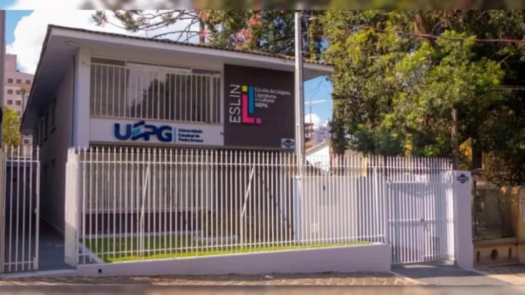 UEPG abre inscrições para cursos de línguas estrangeiras e de sinais para a comunidade