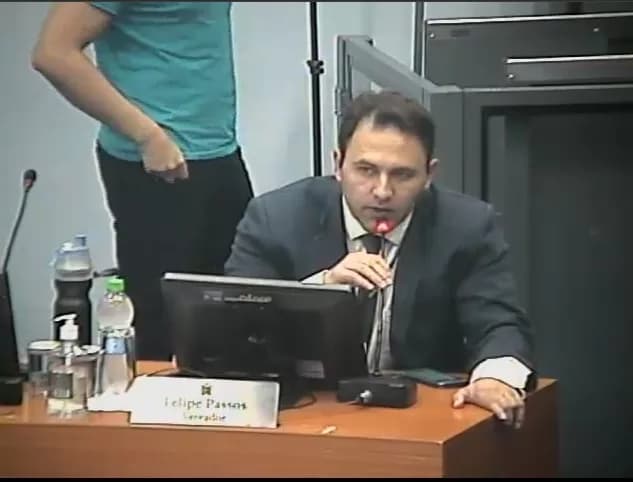 Vereador Felipe Passos lança projetos em defesa das mulheres vítimas de estupro