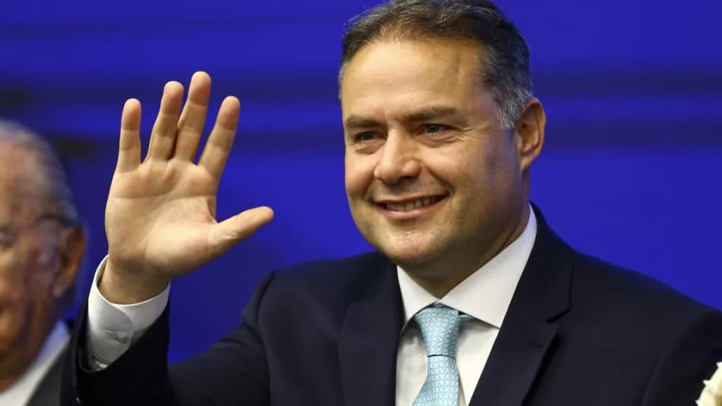 Entrega de rodovias paranaenses ao Governo Federal fica indefinida