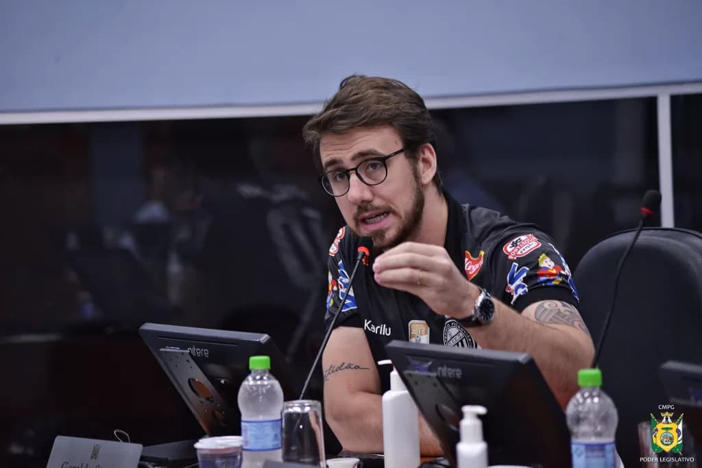 Geraldo Stocco cobra reforço na segurança no entorno da Unicesumar