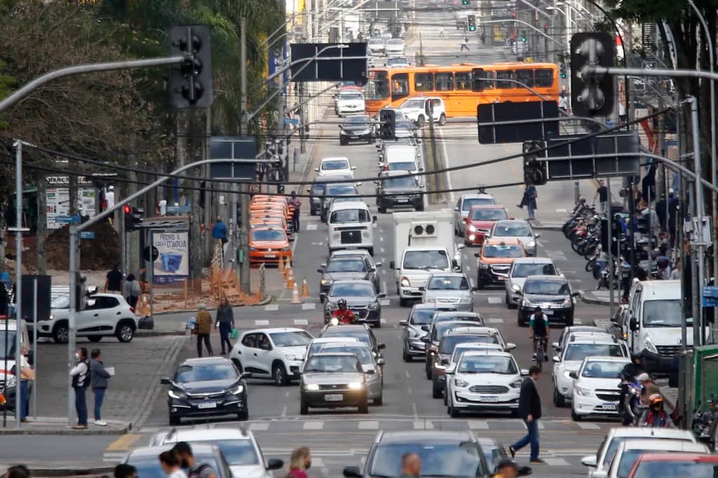 Prazo para pagamento da 3ª parcela do IPVA de placas com finais 7 e 8 vence nesta quinta-feira