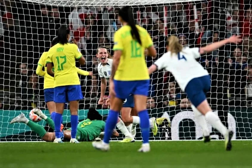 Nos pênaltis, Seleção feminina é derrotada pela Inglaterra e perde a Finalíssima