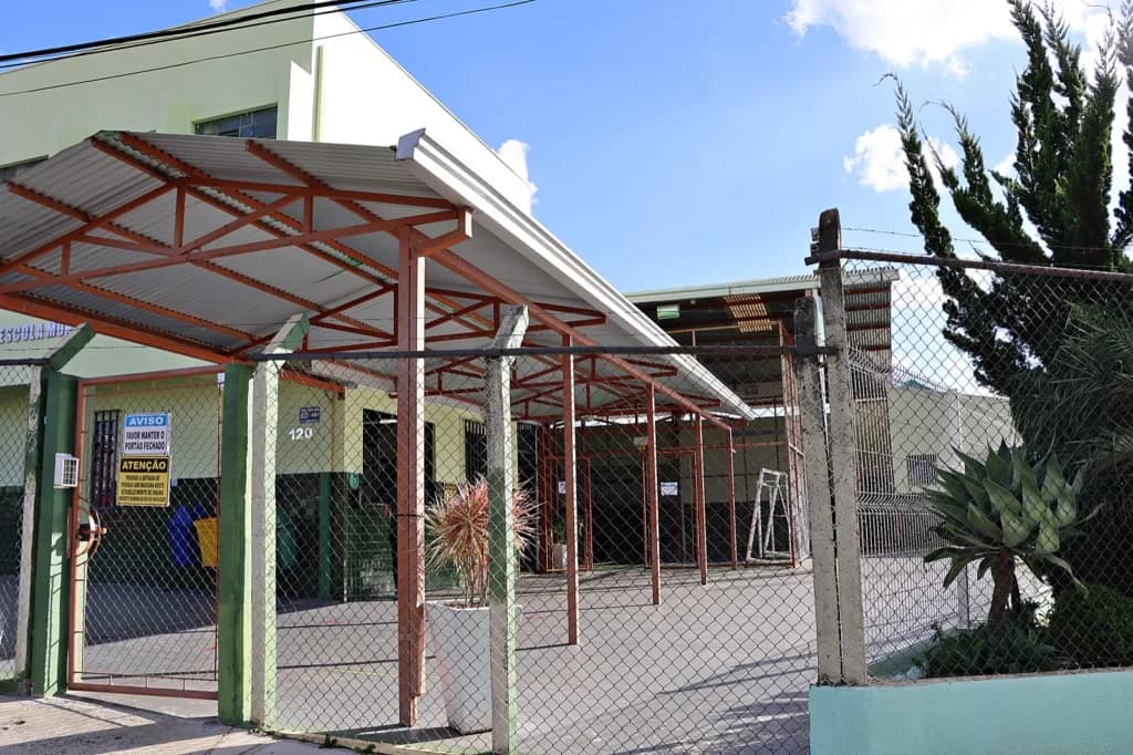 Após atentado em SP, projeto de Lei quer instalar detectores de metais em escolas de PG