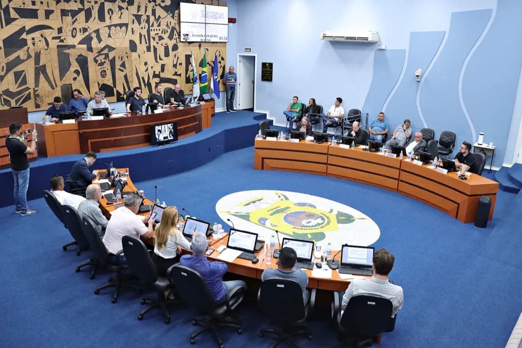 Em PG, pedido de vista adia votação que proíbe a comercialização de alimentos em formato de órgãos sexuais