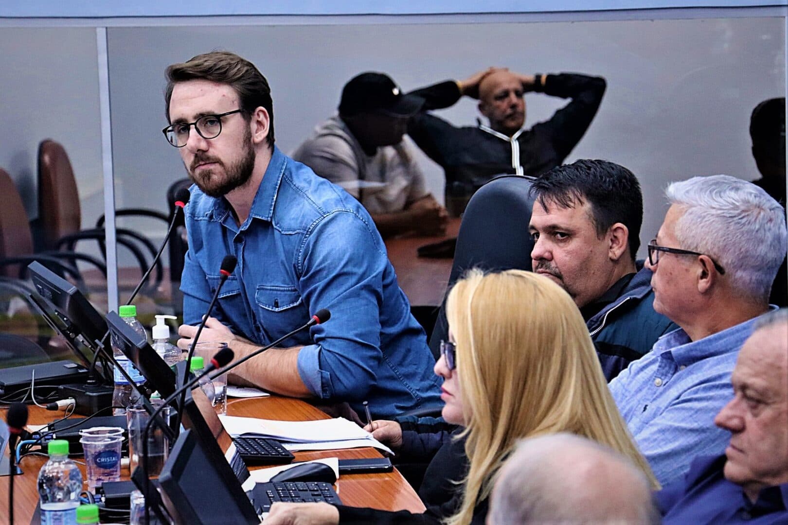 Moção de apelo pede que vereadores de PG abram mão de reajuste e vale-alimentação