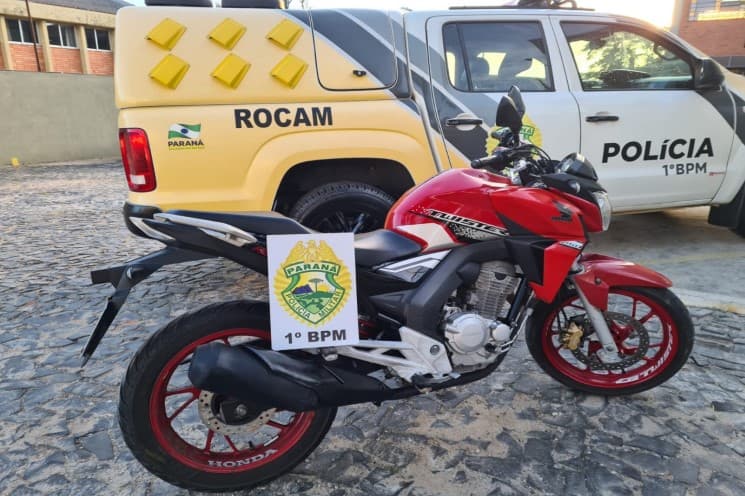 Homem é detido com motocicleta adulterada e com alerta de roubo em PG