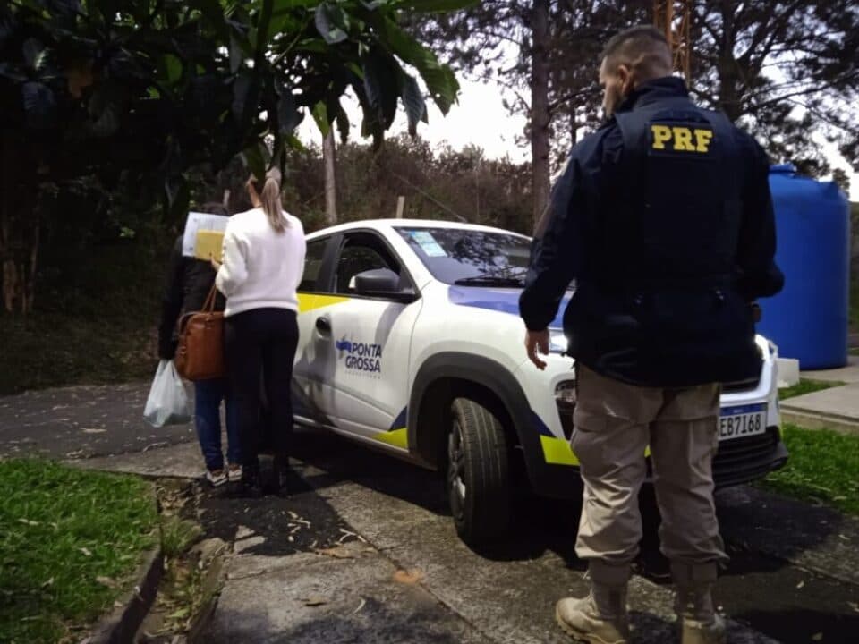 PRF resgata três adolescentes em situação de vulnerabilidade em Ponta Grossa