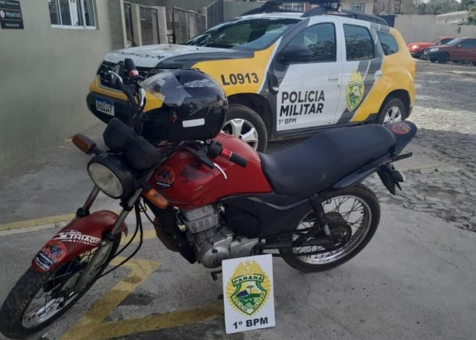 Motocicleta é furtada em Ponta Grossa e autor é detido pela polícia