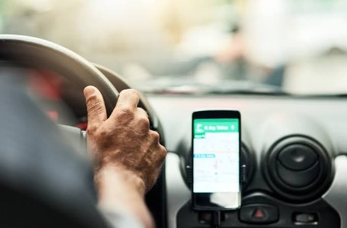 Motoristas de aplicativos fazem paralisação nesta segunda-feira por falta de reajuste