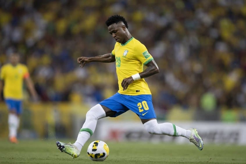 Sem técnico definido, Seleção Brasileira enfrenta Guiné em amistoso neste sábado (17)
