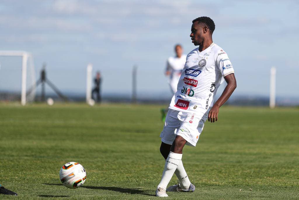 Líder do Paranaense sub-20, Operário se prepara para segunda fase do campeonato
