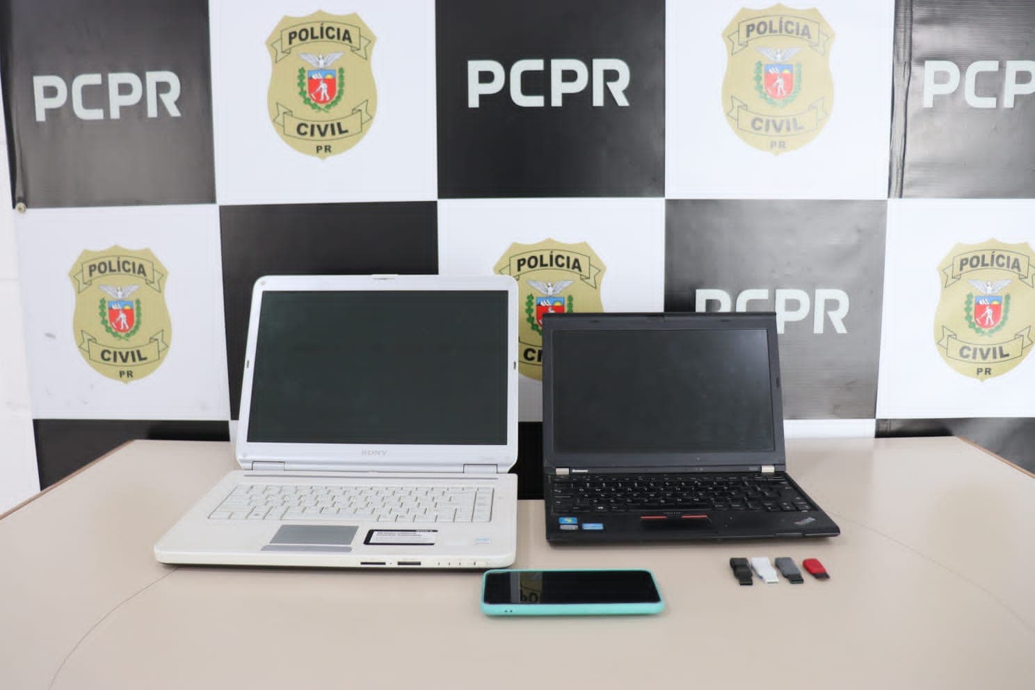 Ex-Educador Social é preso em Castro suspeito de estupro de vulnerável virtual