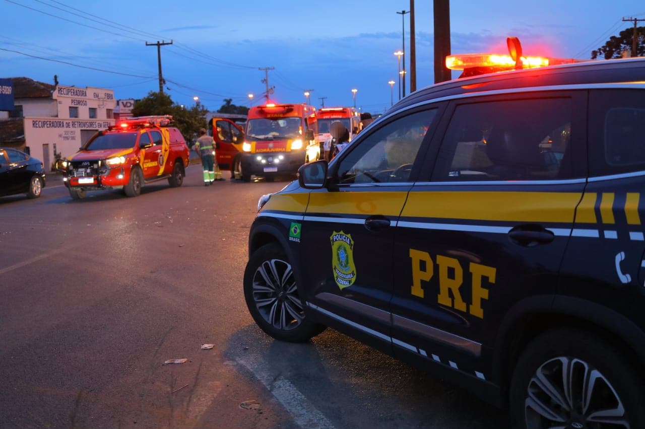 Jovem de 17 anos fica gravemente ferido em acidente na ‘Souza Naves’