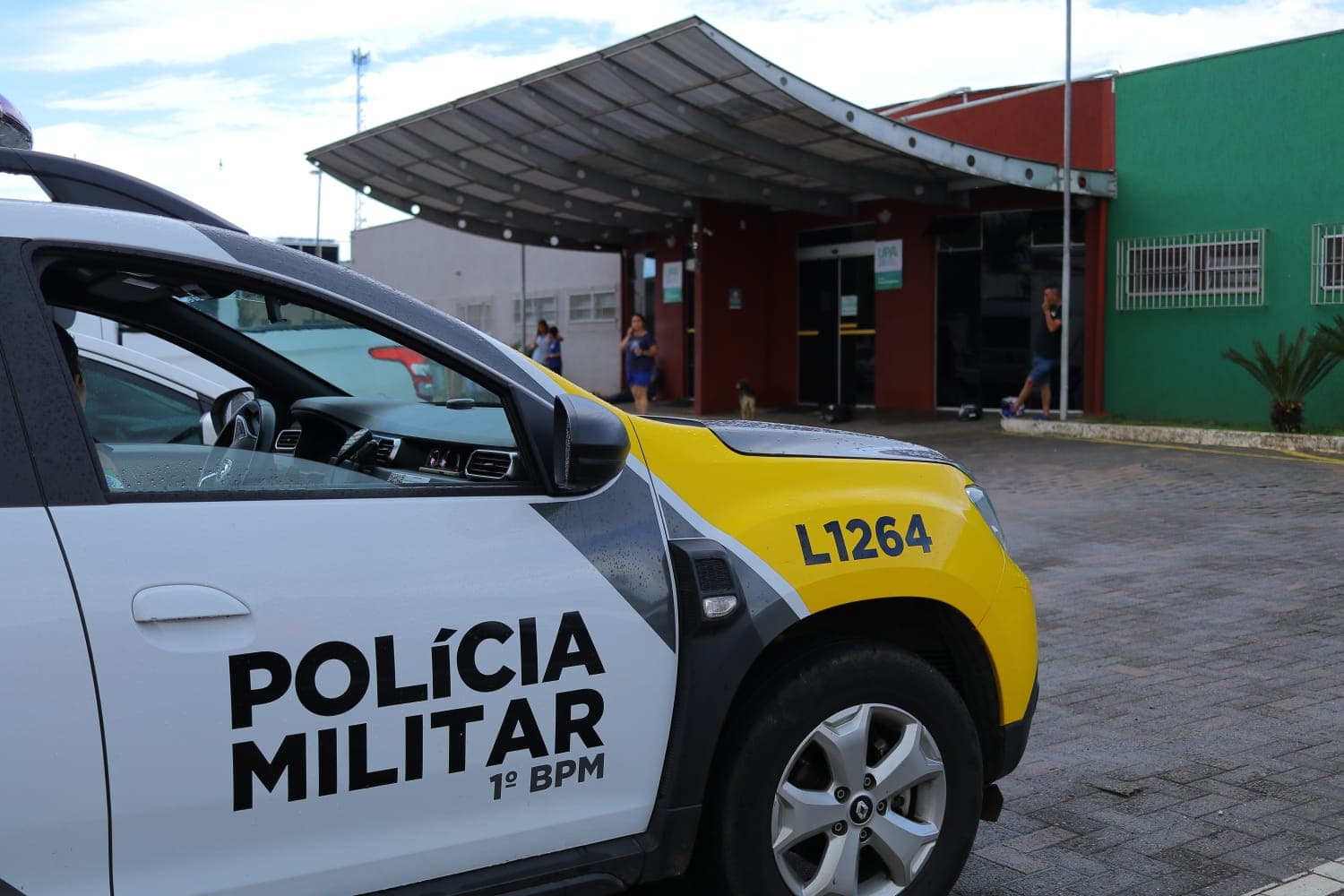 Homens são baleados no Pq N. Senhora das Graças e ficam gravemente feridos