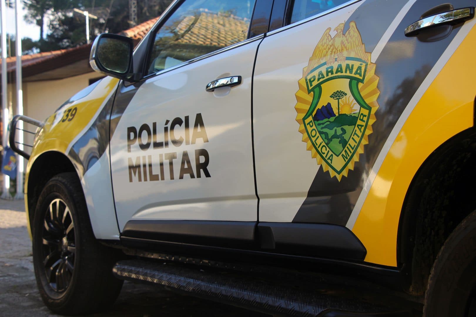 Homem vai fazer boletim de ocorrência e acaba preso por estupro em PG