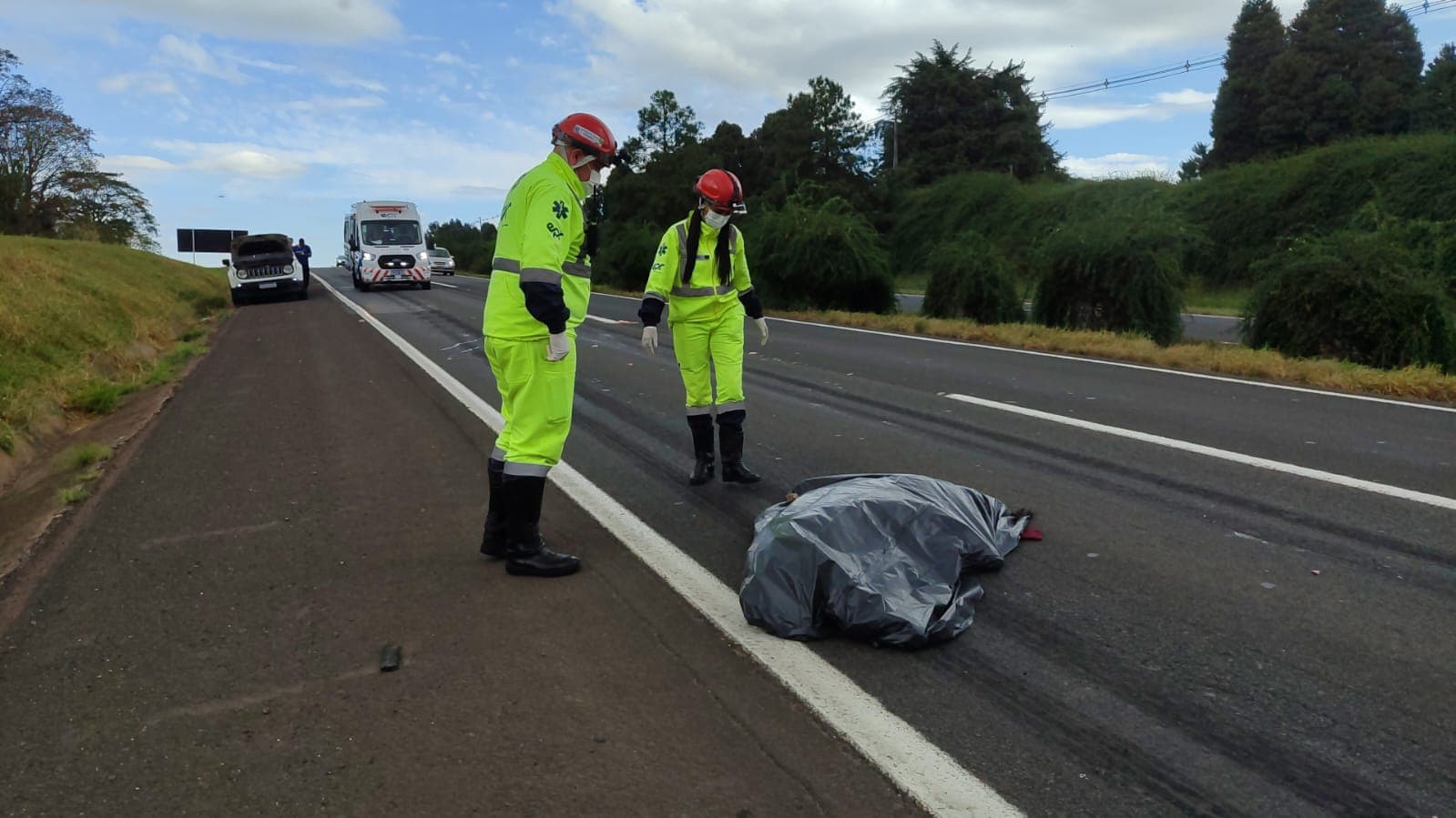 Homem morre atropelado por caminhão na PR-151 em Ponta Grossa