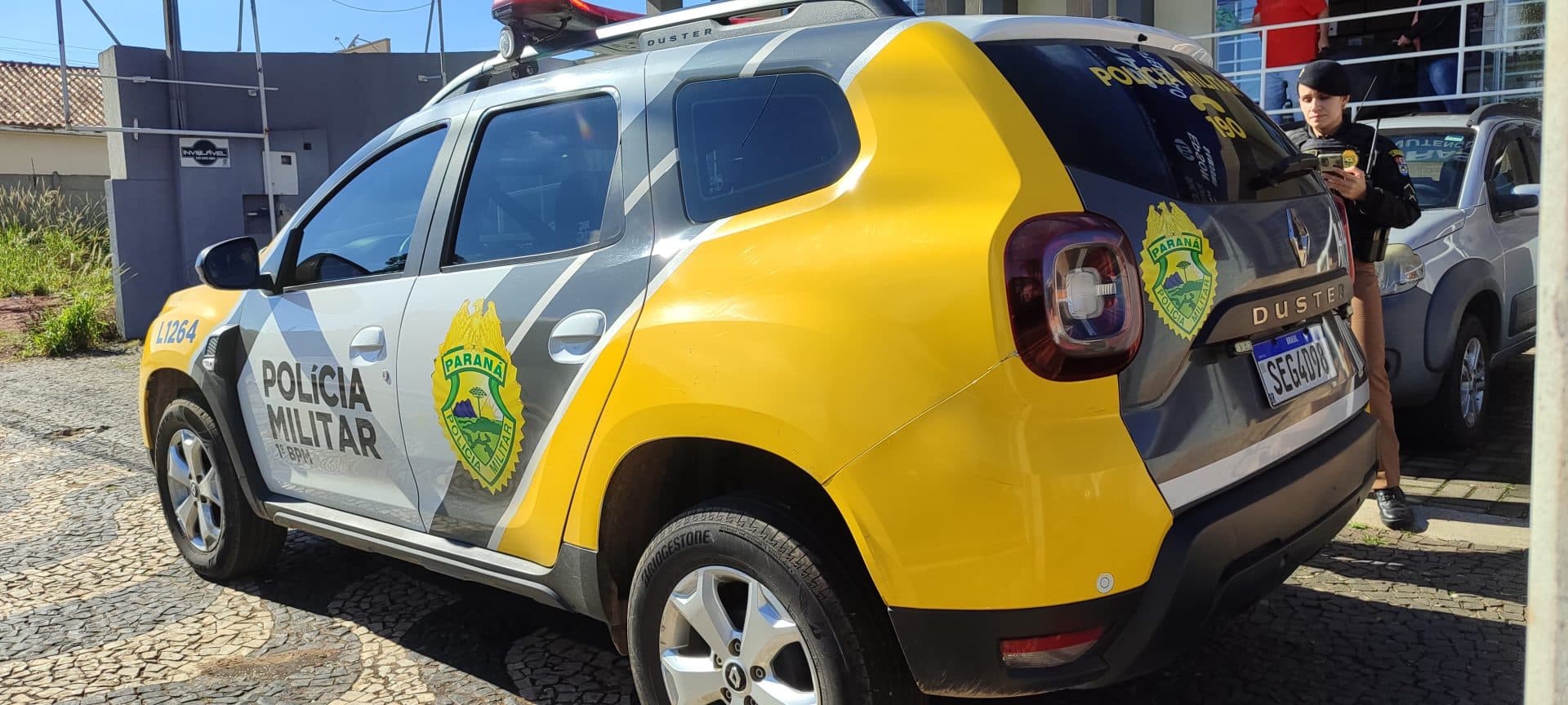 Homem é preso após agredir mulher em PG; A polícia encontrou cocaína com ele