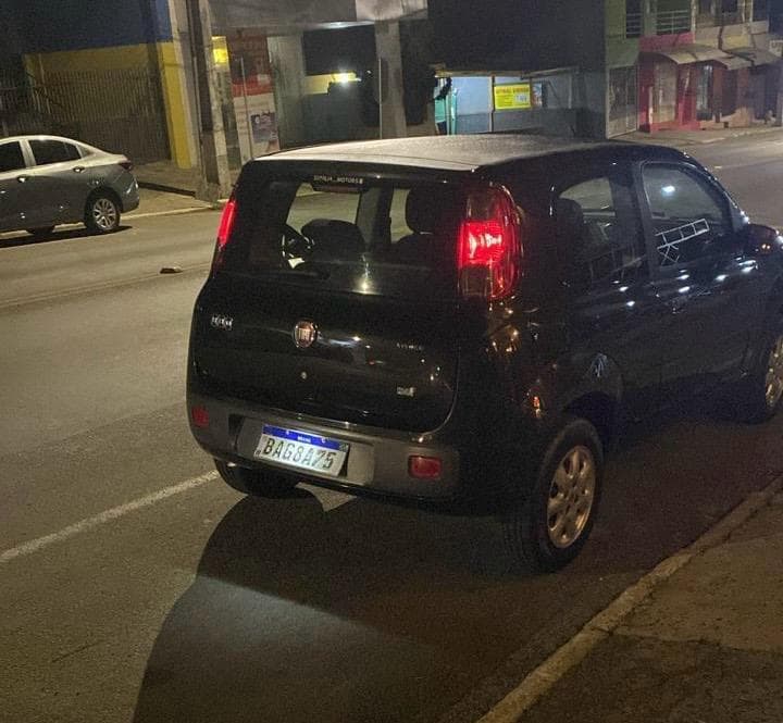 Casal feito refèm em Jaguariaíva / Carro roubado