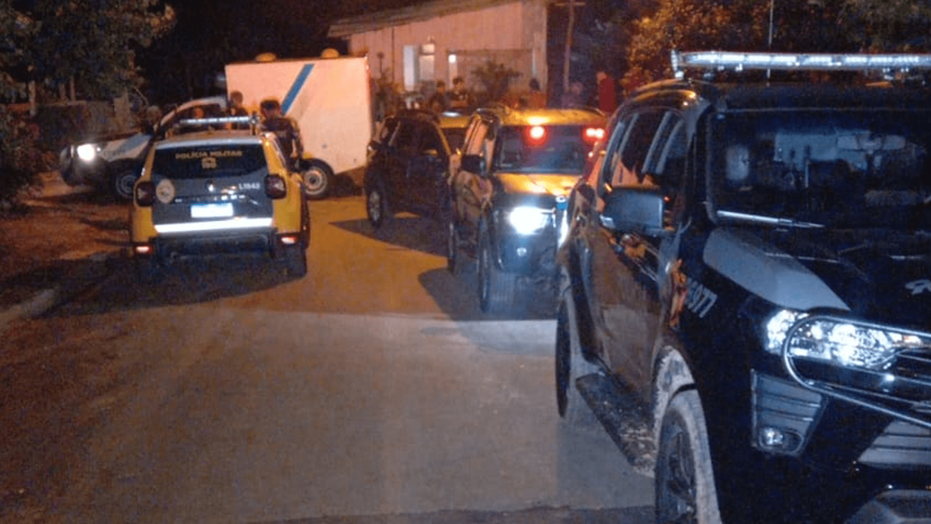 ?? EXECUSSÃO EM PG Homem é m0rto a tiros dentro de residência na região do Santa Paula, em Ponta Grossa Confira AQUI ? https://bntonline.com.br/homem-e-ex3cutad0-com-mais-de-20-tir0s-dentro-de-casa-em-pg/