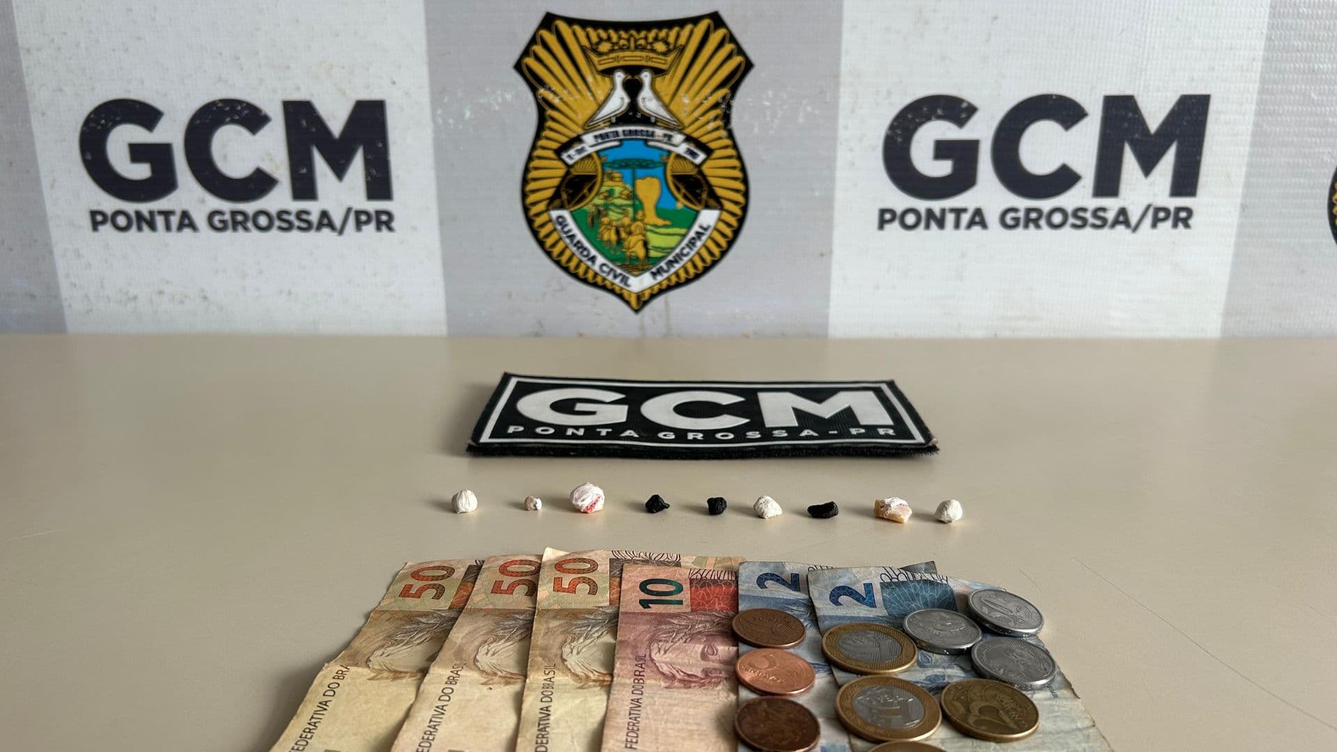 Guarda Civil apreende adolescentes por tráfico no Centro de Ponta Grossa