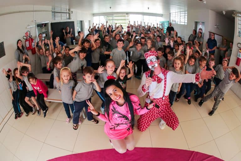 A ação foi viabilizada pela Lei Aldir Blanc de Fomento à Cultura (PNAB), através do Governo Federal, com apoio da Secretaria de Estado da Cultura do Paraná. Foto: Duo Festta Fotografia