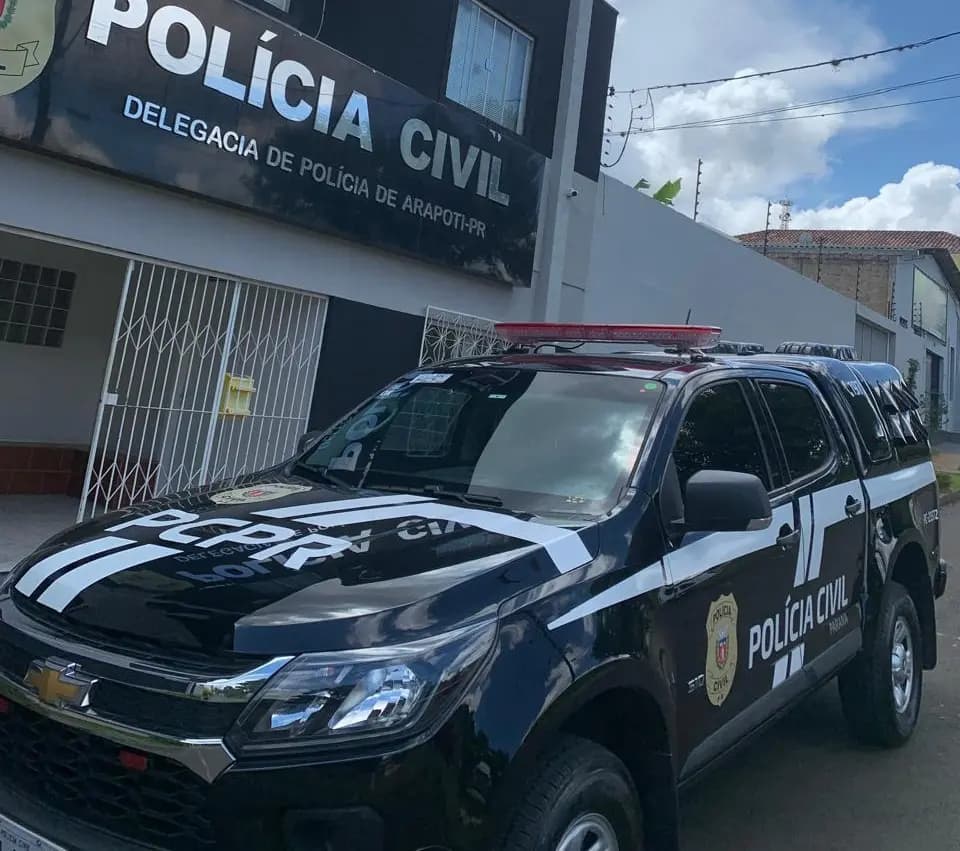 Casal de irmãos é preso pela PC por estelionato em Arapoti