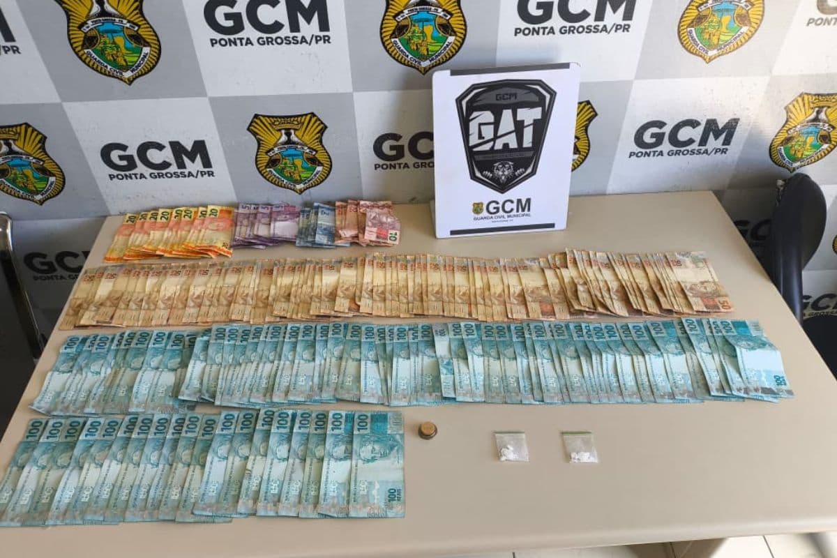 Guarda Civil Municipal prende motorista por manobras perigosas e posse de droga em Uvaranas, em Ponta Grossa
