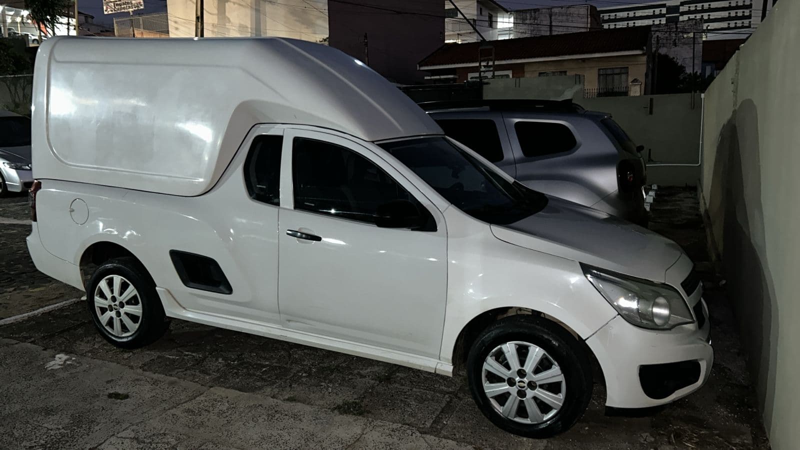 GCM localiza carro furtado em Ponta Grossa e detém motorista em flagrante
