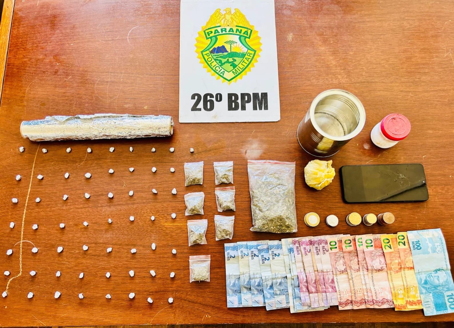 Polícia Militar desarticula ponto de tráfico e homem é preso em Tibagi