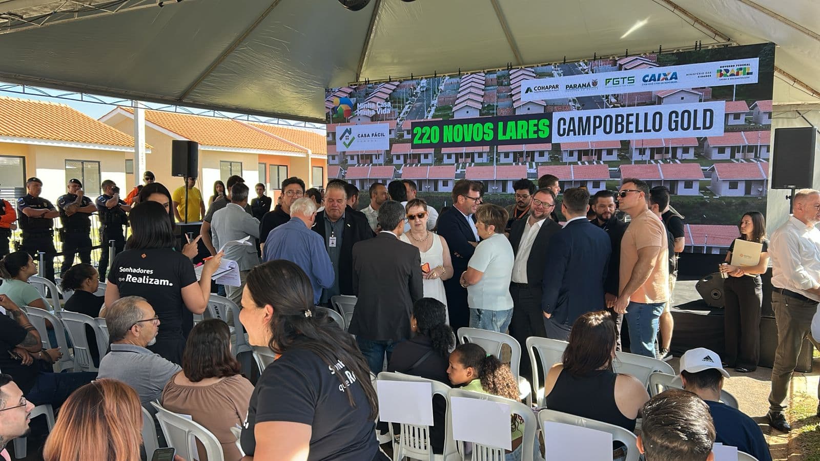 Entrega das 220 casas do Residencial CampoBello Gold-2 em Ponta Grossa recebe investimento de R$ 4,3 milhões