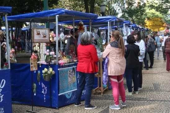 Prefeitura regulamenta feiras de economia criativa em Ponta Grossa