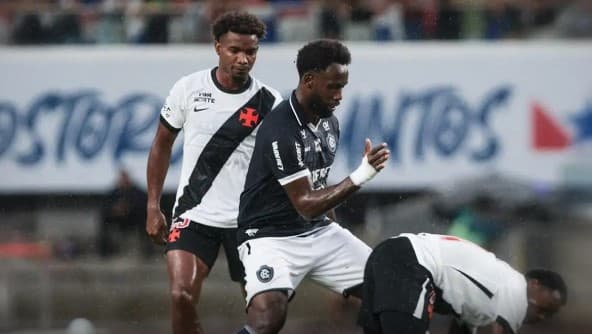 Após atraso devido à chuva, Remo e Vasco empatam pelo Brasileirão