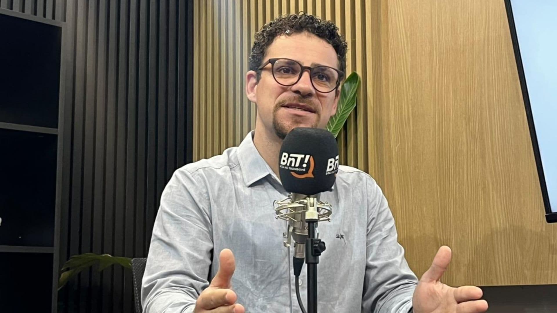 Sarau Católico em Ponta Grossa reúne jovens com DJ, banda e programação especial neste sábado